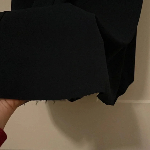 Xscape - Off-The-Shoulder Floral-Sleeve Gown - Navy Blue - Size 4P - EUC!! - Picture 16 of 16